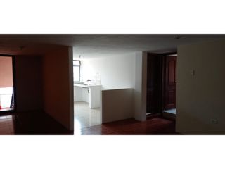 Casa de venta rentera 5 apartamentos 383m² Sector Sur Mena 2 Quito