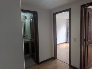 Foto 2 de SE VENDE APARTAMENTO EN LAS MARGARITAS CL 152 CERCA A LA AUTOPISTA