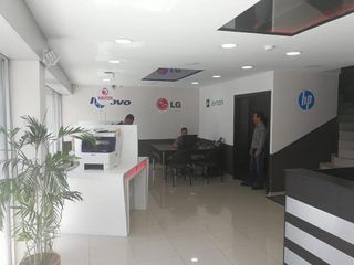 Local Comercial - Oficina Duplex en El Centro - Norte de Quito