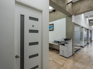 Foto 10 de oficina en venta en prado veraniego norte. Cod V1106014