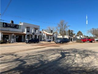 EN VENTA PROPIEDAD CASCO CÉNTRICO DE LOS REARTES INV0082
