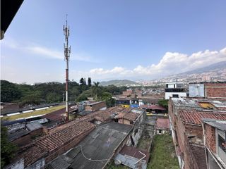Casa en venta, Campo Valdes, Medellín