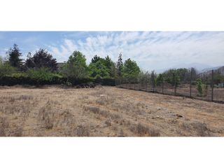 Foto 7 de Excelente terreno en arriendo, muy buenos accesos y conectividad. 5000 mt2.