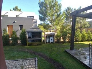 Foto 7 de CASA NEREIDAS Y ICARO