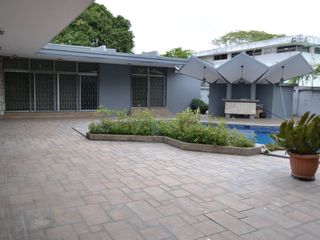 Casa en Venta en Urdesa