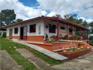 Foto 2 de Casa campestre - Hermosa vista en Palonegro, Lebrija