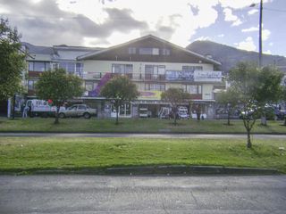Foto 1 de Arriendo casa en la Av. América, sector Colegio San Gabriel