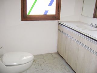 Foto 17 de Arriendo casa en la Av. América, sector Colegio San Gabriel