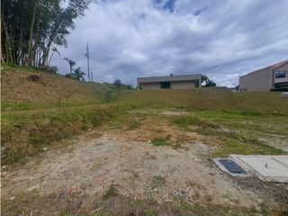 Foto 3 de LOTE PARA CONSTRUIR LA CASA DE TUS SUEÑOS EN EL RETIRO