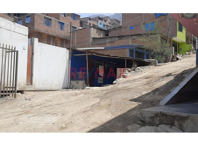Casa en Venta en Independencia - Więcej