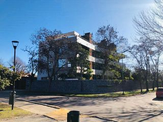 Departamento venta  City Bell La Plata