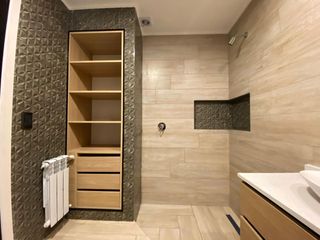 Chalet 3 ambientes + Playrrom, 3 baños, quincho