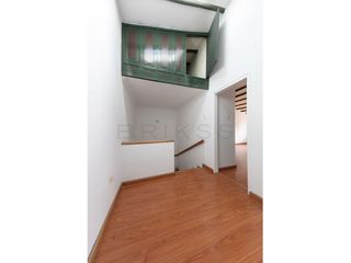 Foto 17 de casa en venta en santa barbara central-usaquén. Cod V3285