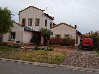 Foto 2 de Casa en venta en San Isidro Labrador