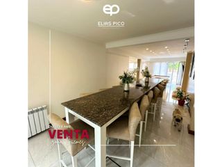 Foto 10 de VENTA Chalet 6 AMB reciclado con piscina climatizada - zona Güemes MdP