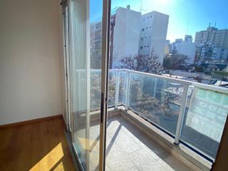 DEPARTAMENTO - Flores - 550m2 totales - 6 pisos - 2 amb- balcon -  3 cocheras