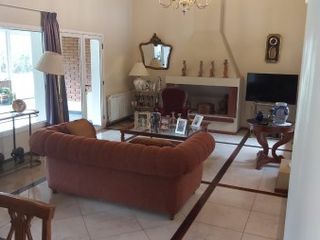 Foto 3 de CASA EN ALQUILER VILLA ALLENDE - LA HERRADURA