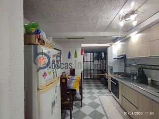 Foto 3 de VENTA de CASAS en MADRID