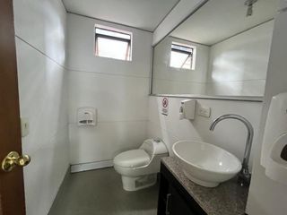 Foto 18 de oficina en arriendo en chico norte. Cod A1094102