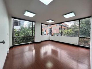 Foto 28 de oficina en arriendo en chico norte. Cod A1094102