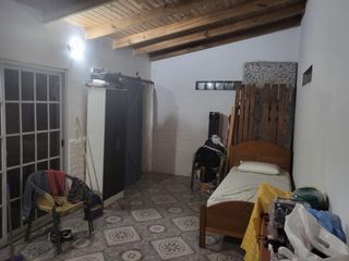 Casa a terminar en venta - 2 Dormitorios 3 Baños - Cochera - 410Mts2 - Domselaar Chico, San Vicente