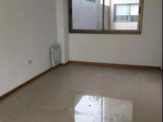 Foto 3 de Departamento en venta en La Plata