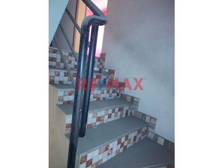 Foto 5 de SE VENDE DEPARTAMENTO TRIPLEX A 4 CASAS DE LA AVENIDA PRINCIPAL 26 DE MARZO EN FLORENCIA DE MORA 

CUENTA CON 3 PISOS

3 HABITACIONES
COCINA
SAL