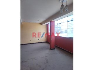 Foto 2 de SE VENDE DEPARTAMENTO TRIPLEX A 4 CASAS DE LA AVENIDA PRINCIPAL 26 DE MARZO EN FLORENCIA DE MORA 

CUENTA CON 3 PISOS

3 HABITACIONES
COCINA
SAL
