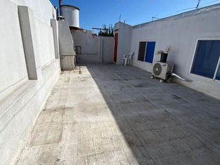 Venta-Amplio-PH en Villa Soldati-4 Amb-Patio techado-Terraza