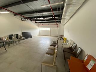 Foto 4 de Local Comercial en Alquiler en la Aurora