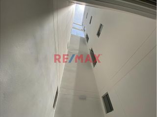 Foto 8 de Venta De Departamento De Estreno En Urb Los Sauces En 1Er Piso