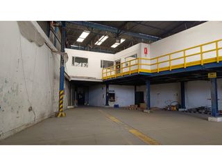 venta bodega 7.600 m2  Uso Industrial Alto Impacto Alqueria-La Fragua