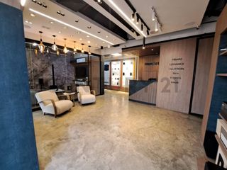 Foto 4 de Venta Oficina Comercial en Edificio Plaza Proyecto, Vía Samborondón