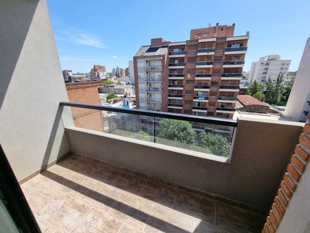 VENTA DEPTO 2 AMB ESTRENAR CASTELAR NORTE