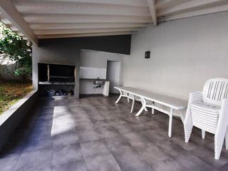 ALQUILER: Departamento Amueblado  2 ambientes con cochera