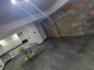 Foto 5 de Departamento en venta - 2 Dormitorios 1 Baño - Cochera - 68Mts2 - Ramos Mejía, La Matanza