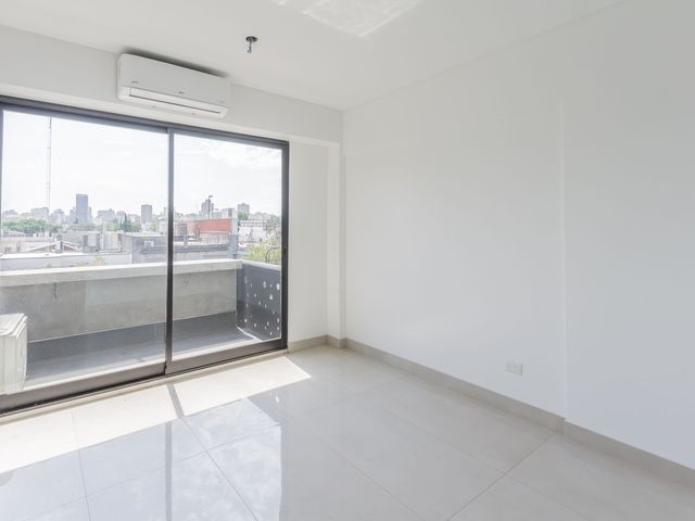 Venta mono a estr fte balc lum -Parque Chas