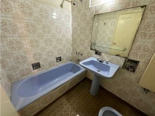 Foto 10 de Chalet 4 ambientes con locales