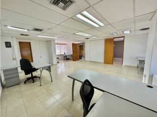 Foto 1 de ARRIENDO DE OFICINA EN ED. CENTRO EJECUTIVO - SANTA MARTA