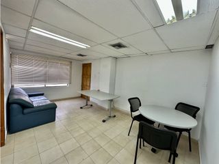 Foto 8 de ARRIENDO DE OFICINA EN ED. CENTRO EJECUTIVO - SANTA MARTA