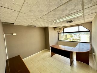 Foto 4 de ARRIENDO DE OFICINA EN ED. CENTRO EJECUTIVO - SANTA MARTA