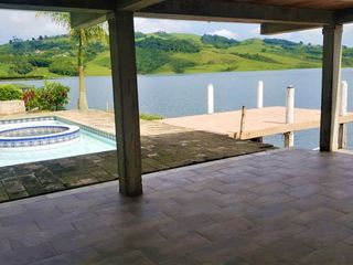 Foto 14 de finca en venta en lago calima. Cod V14242