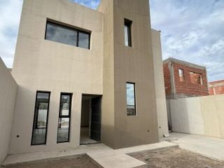 VENDE, Duplex 3 dormitorios con pileta