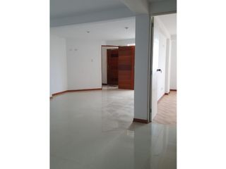 DEPARTAMENTO CON ASCENSOR EN SEXTO PISO EN AV. AMÉRICAS EN CHICLAYO