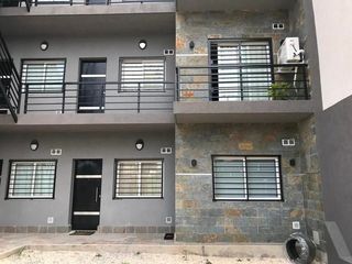 Foto 1 de Departamento en venta en Ramos Mejia Norte