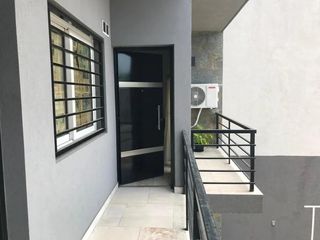 Foto 2 de Departamento en venta en Ramos Mejia Norte
