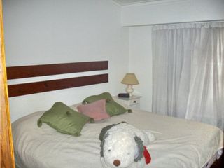 Foto 6 de Excelente casa en lote propio 3 amb con escritorio ,jardín y garage