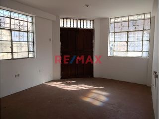 Foto 13 de Venta Departamento 1Er Piso Con Cochera San Isidro