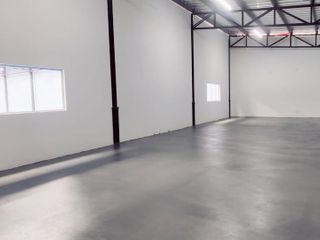 En Renta Bodega Nueva de 1132 m² con Uso de Suelo Mediano Impacto en Pifo