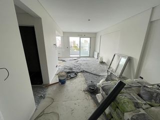 Foto 2 de DEPARTAMENTO SEMIPISO DE  3 AMBIENTES  C/COCH OPTATIVA2 BÑOS EN LA MEJOR ZONA DE BOEDO